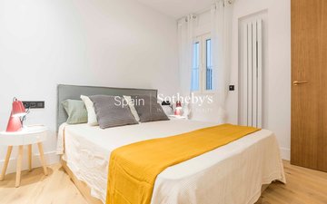 Property slide 22