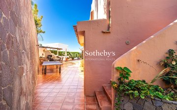 Property slide 43