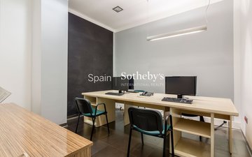 Property slide 14