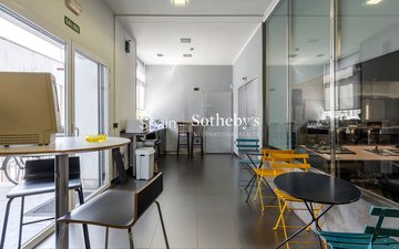 Property slide 6