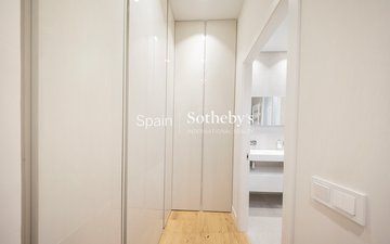 Property slide 39