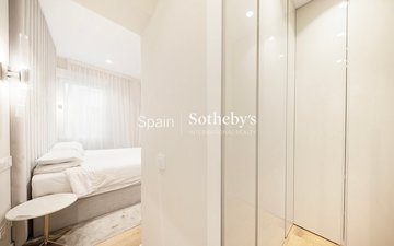 Property slide 35