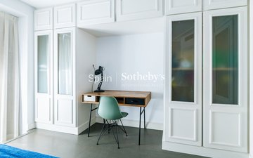 Property slide 17