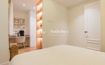 Property slide 33