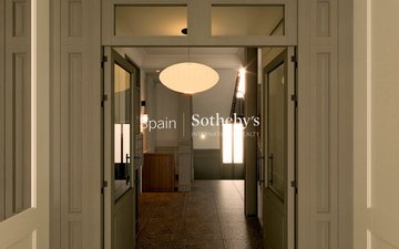 Property slide 18