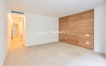 Property slide 34