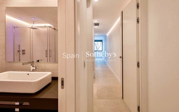 Property slide 22