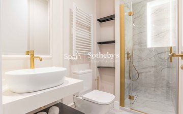 Property slide 25