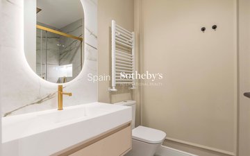 Property slide 31