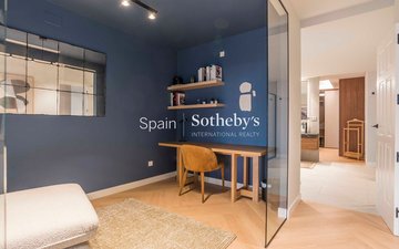 Property slide 22