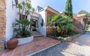 Property slide 9