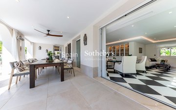 Property slide 10
