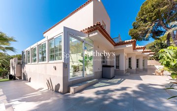 Property slide 8