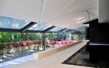Property slide 25