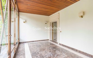 Property slide 7