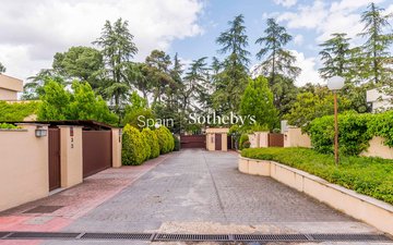 Property slide 28