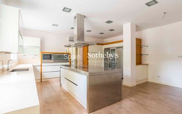 Property slide 9