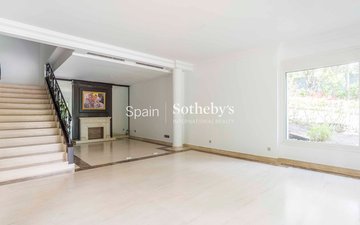 Property slide 23