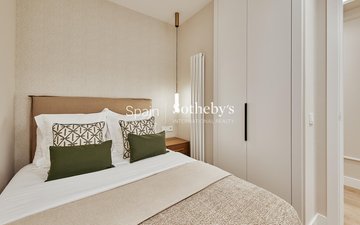 Property slide 22