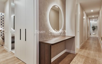 Property slide 32