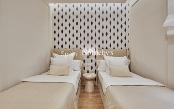 Property slide 28