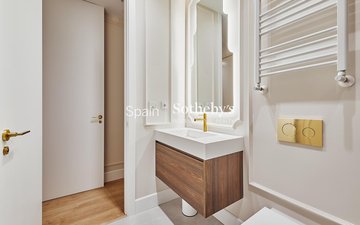 Property slide 24
