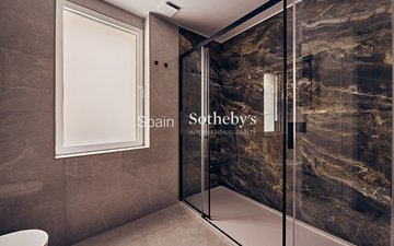 Property slide 22