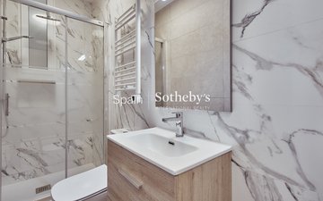 Property slide 20