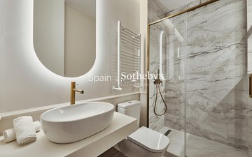 Property slide 43