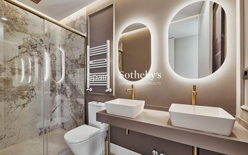 Property slide 25
