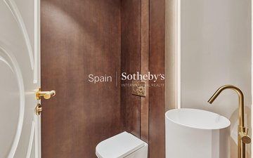 Property slide 38
