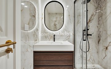 Property slide 31