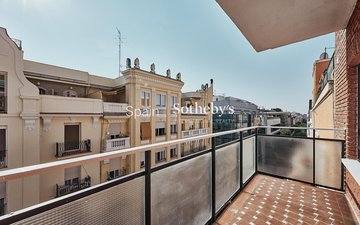 Property slide 16
