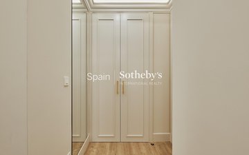 Property slide 31