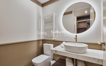 Property slide 23