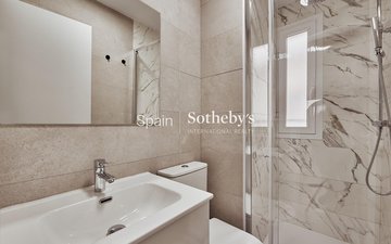 Property slide 22