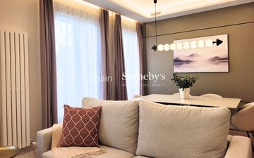 Property slide 32