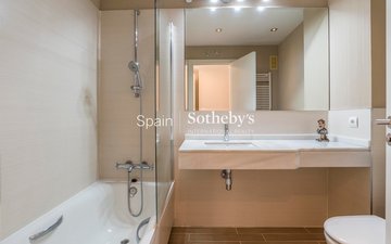Property slide 22