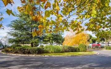 Property slide 40