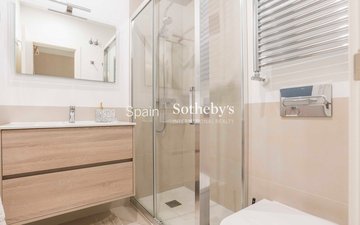 Property slide 31