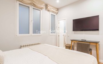 Property slide 25