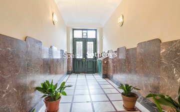 Property slide 39