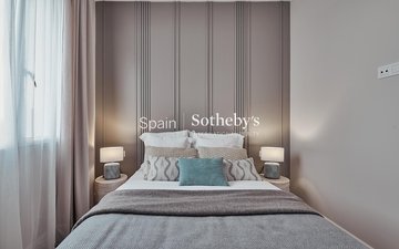 Property slide 10
