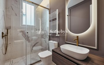 Property slide 19