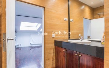 Property slide 28