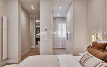 Property slide 22