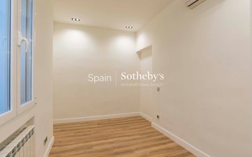 Property slide 33