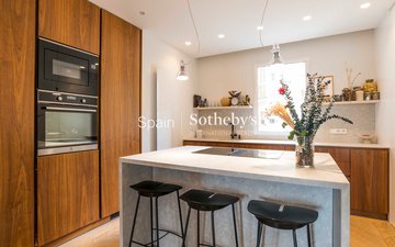 Property slide 22