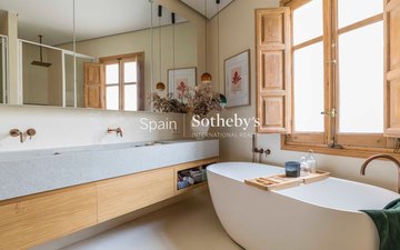 Property slide 34