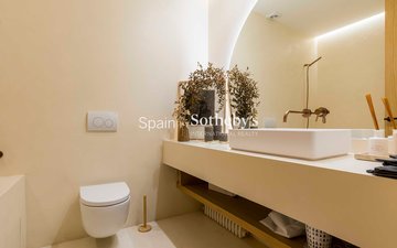 Property slide 33